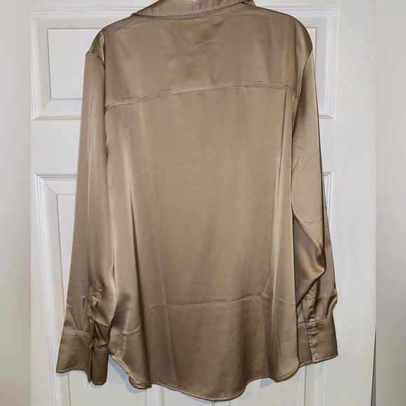 V-neck Blouse - Picture 2 of 6